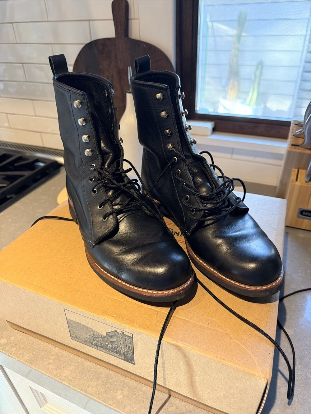 Red Wing Shoes Black Leather Lace-Up Combat Boots with Contrast Welt